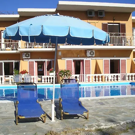 River & Aparthotel 3*